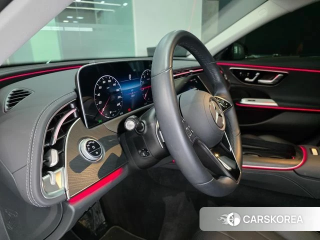 Mercedes-Benz E-Class W214 2025 Серебряный из Кореи, фото 4