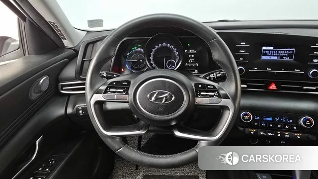 Hyundai Avante Hybrid (CN7) 2023 Белый из Кореи, фото 4