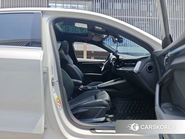 Audi A3 2021 Белый из Китая, фото 4