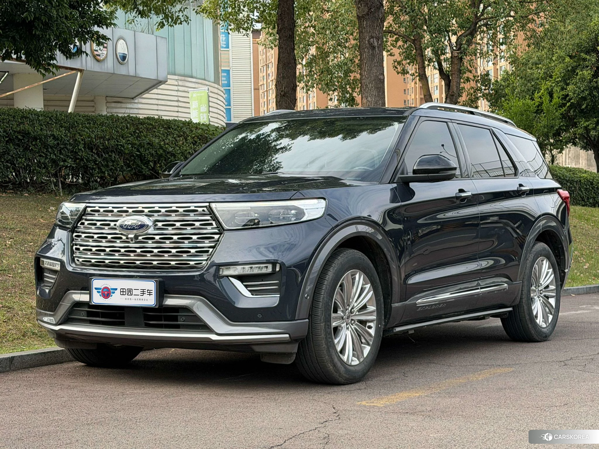 Ford Explorer 2020 Черный из Китая, фото 4
