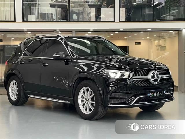 Mercedes-Benz GLE (import) 2020 Черный из Китая, фото 4