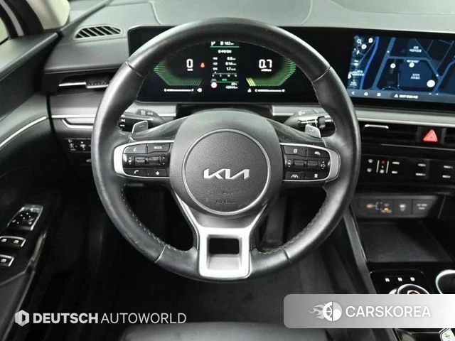 Kia The New K5 3rd generation 2023 Белый из Кореи, фото 4