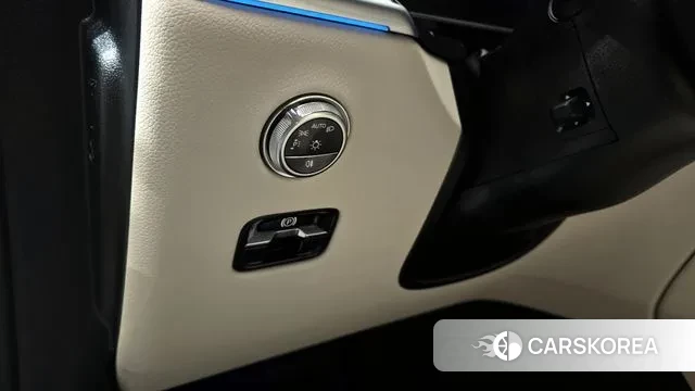 Mercedes-Benz GLC-Class X254 2025 Белый из Кореи, фото 4