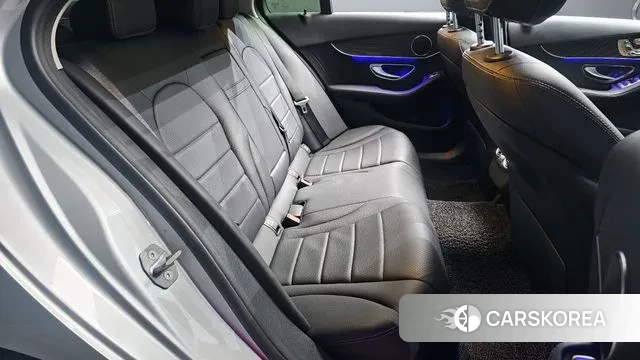 Mercedes-Benz C-Class W205 2019 Серебряный из Кореи, фото 4