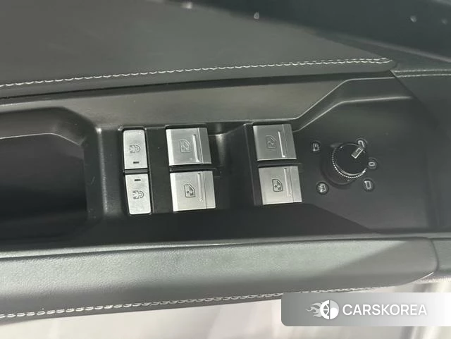 Audi Q4 e-tron 2025 Темно-серый из Китая, фото 4