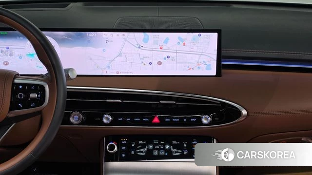 Genesis GV70 2024 Белый из Кореи, фото 4