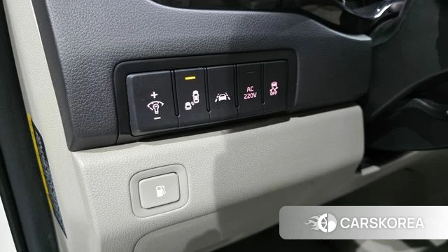 Kia The New Carnival 2018 Белый из Кореи, фото 4