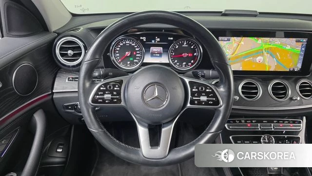 Mercedes-Benz E-Class W213 2020 Белый из Кореи, фото 4
