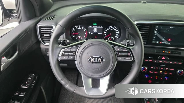 Kia Sportage The Bold 2021 Белый из Кореи, фото 4