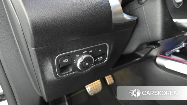 Mercedes-Benz EQB X243 2022 Белый из Кореи, фото 4