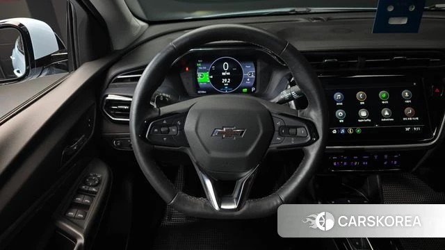 Chevrolet (GM Daewoo) Bolt EUV 2023 Светло-серебряный цвет из Кореи, фото 4