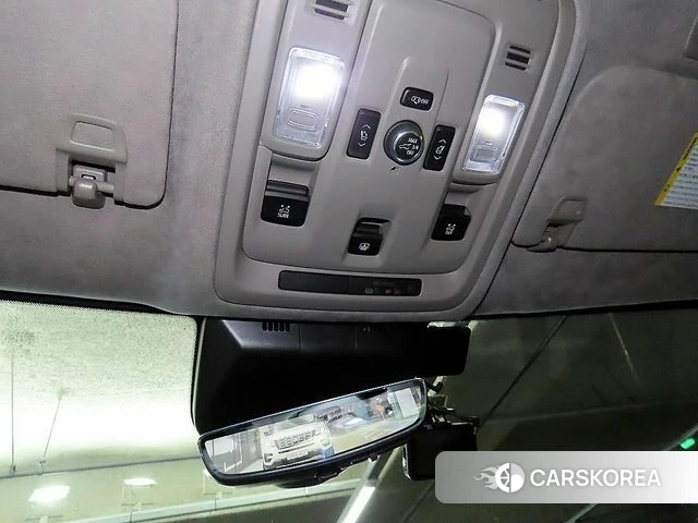 Cadillac Escalade 5th Generation 2022 Черный из Кореи, фото 4