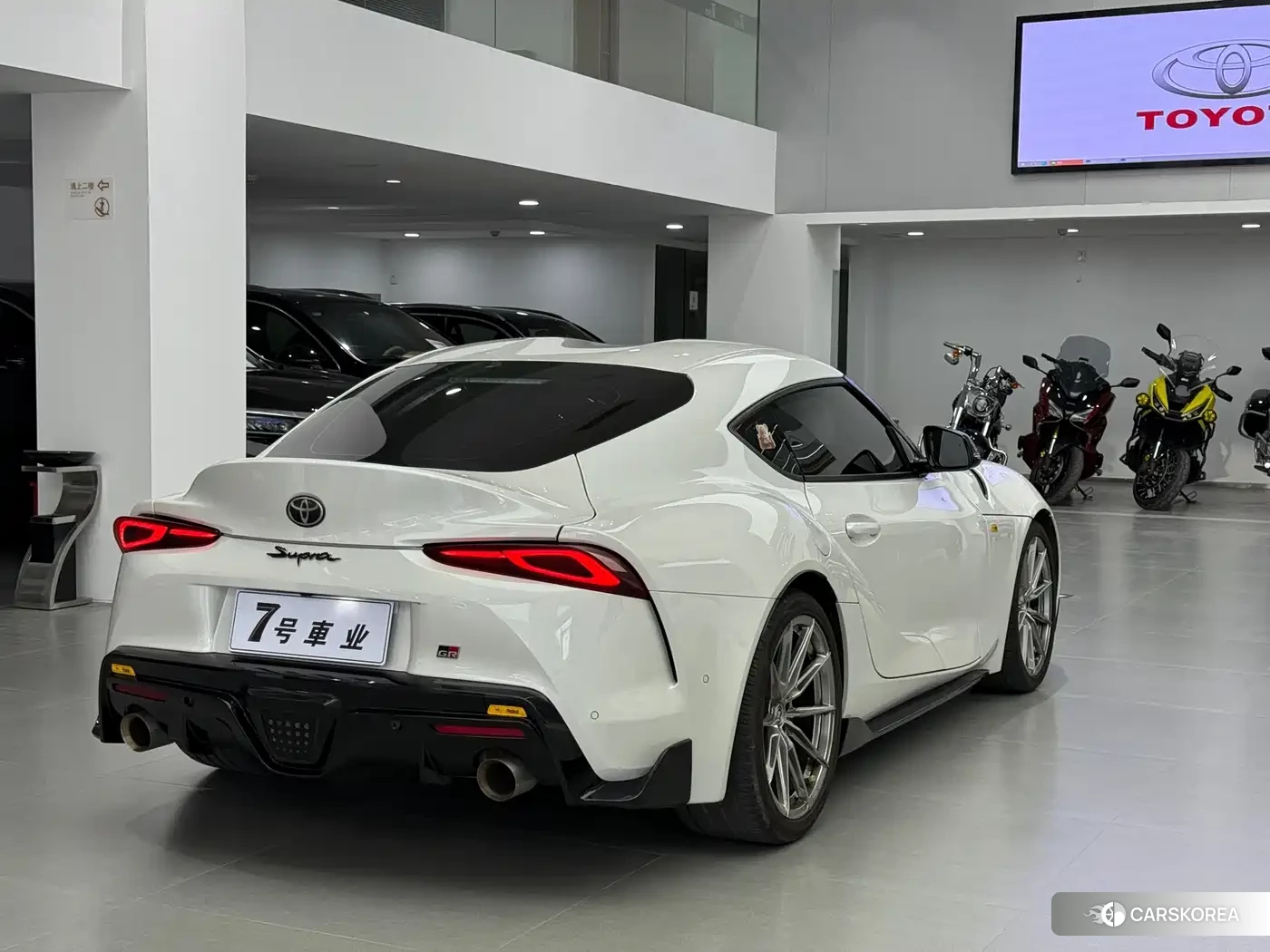 Toyota Supra 2022 Белый из Китая, фото 4