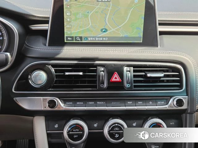 Genesis G70 2018 Черный из Кореи, фото 4