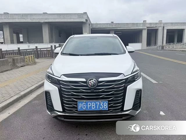 Buick GL8 2024 Белый из Китая, фото 4