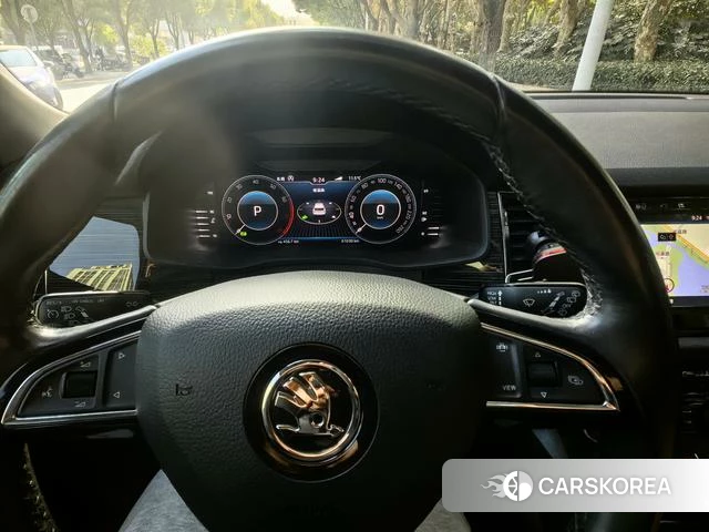 Skoda Kodiak GT 2020 Белый из Китая, фото 4