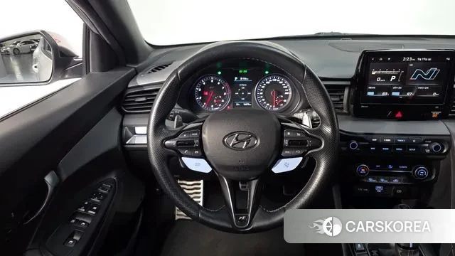 Hyundai Veloster (JS) 2021 Серебристо-серый из Кореи, фото 4
