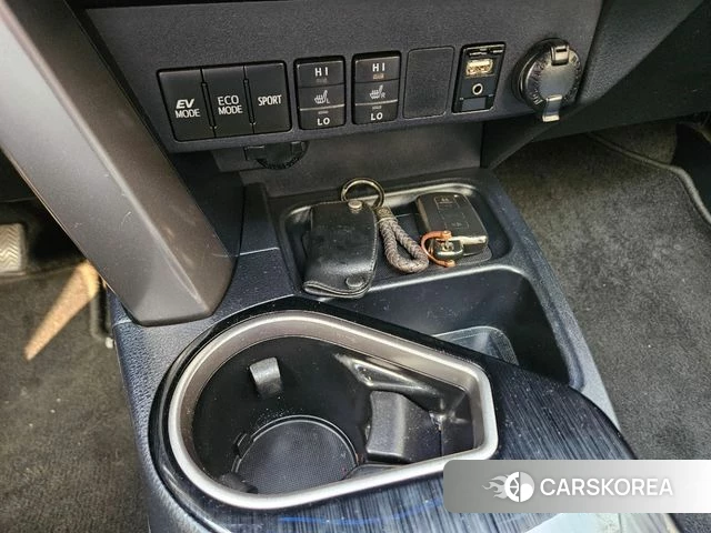 Toyota RAV4 2018 Белый из Кореи, фото 4