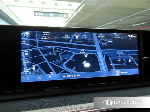 Hyundai Grandeur Hybrid (GN7) 2023 Серебристо-серый из Кореи, фото 4