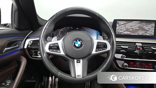 BMW 5 Series (G30) 2019 Белый из Кореи, фото 4
