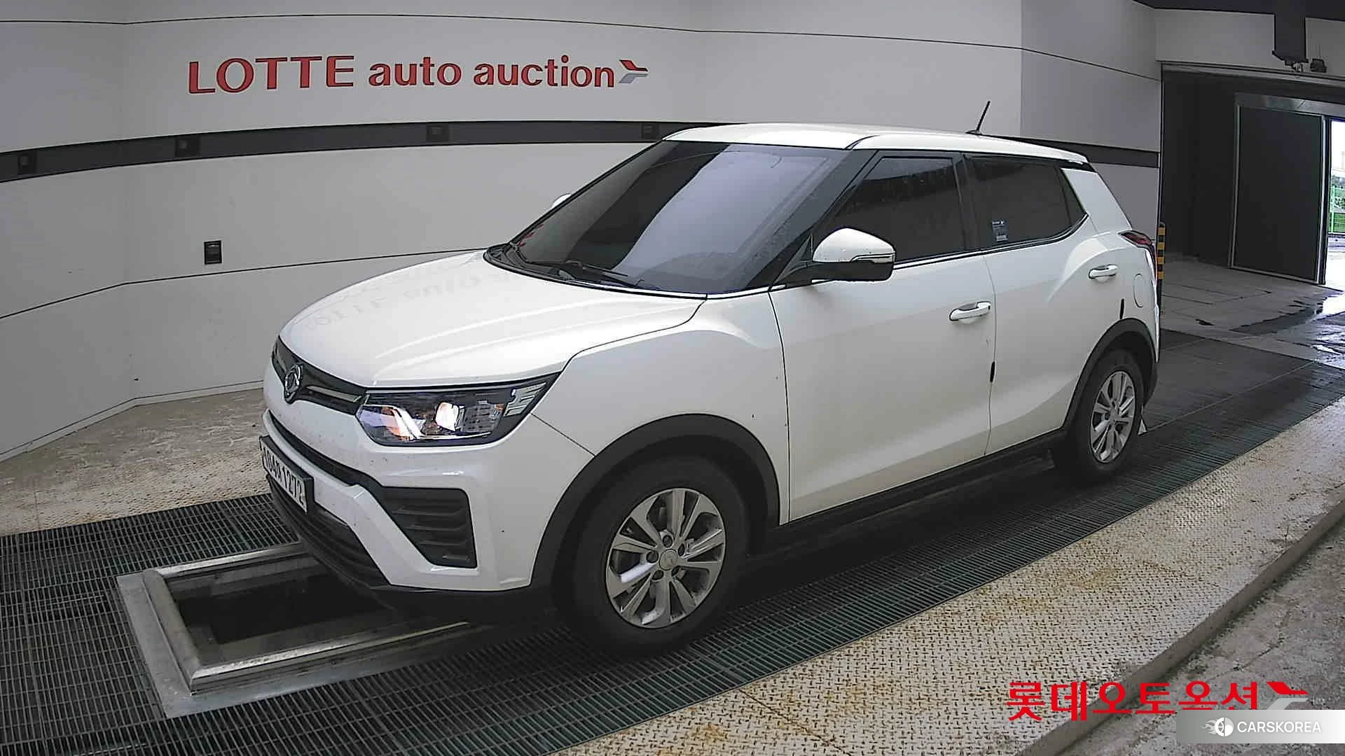 SsangYong Tivoli 2021 Grand White из Кореи, фото 4