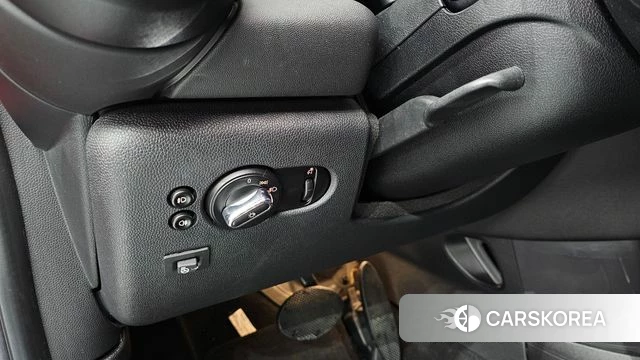 Mini Cooper 2018 Красный из Кореи, фото 4