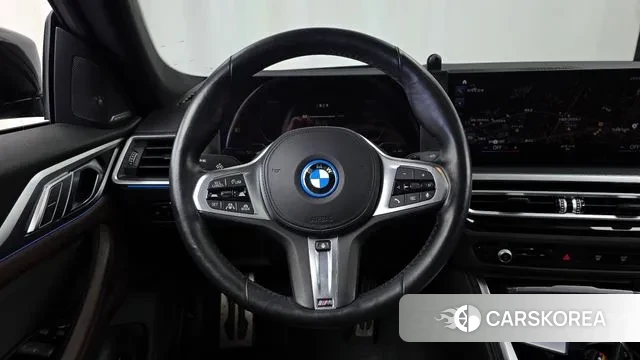 BMW i4 2023 Черный из Кореи, фото 4