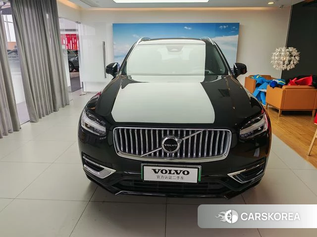 Volvo XC90 PHEV 2024 Черный из Китая, фото 4