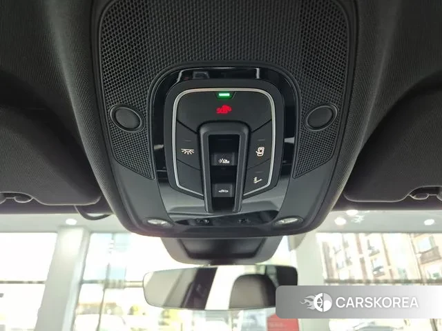 Audi Q8 (4M) 2025 Белый из Кореи, фото 4