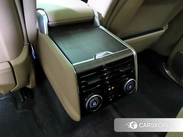 Land Rover Range Rover 5th Generation 2025 Белый из Кореи, фото 4