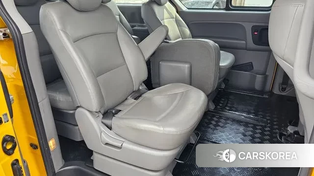 Hyundai The New Grand Starex 2018 Желтый из Кореи, фото 4