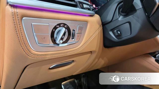BMW 7 Series (G11) 2021 Черный из Кореи, фото 4