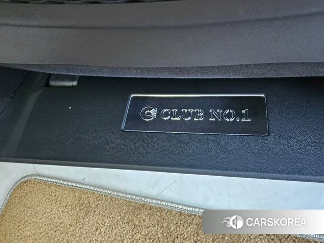 Kia Carnival 4th generation 2022 Белый из Кореи, фото 4
