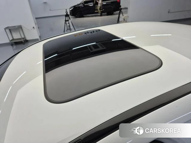 Mercedes-Benz E-Class W213 2023 Белый из Кореи, фото 4