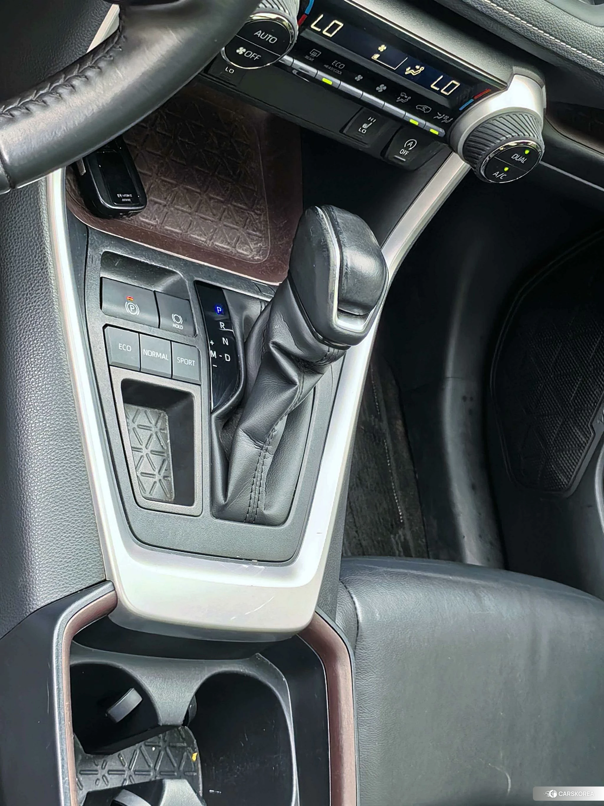 Toyota RAV4 Rongfang 2019 Серебристо-серый из Китая, фото 4
