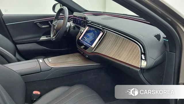 Mercedes-Benz E-Class W214 2025 Коричневый из Кореи, фото 4