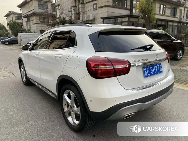 Mercedes-Benz GLA 2019 Белый из Китая, фото 4