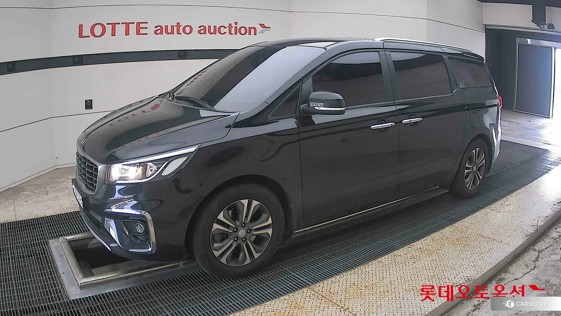 Kia Carnival 2020 Aurora Black Pearl из Кореи, фото 4