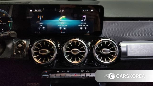 Mercedes-Benz GLB-Class X247 2021 Белый из Кореи, фото 4