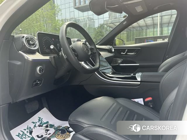 Mercedes-Benz Class C 2024 Белый из Китая, фото 4