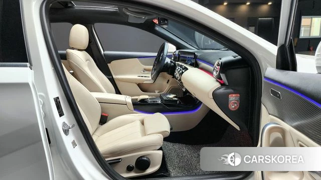 Mercedes-Benz A-Class W177 2020 Белый из Кореи, фото 4