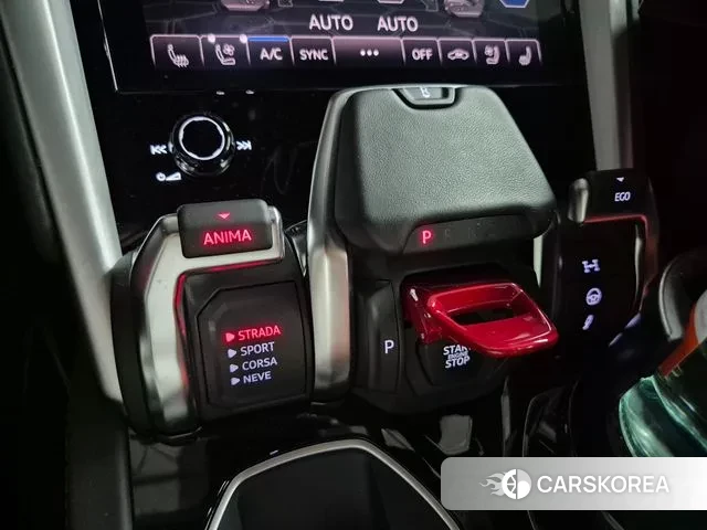 Lamborghini Urus 2019 Белый из Кореи, фото 4