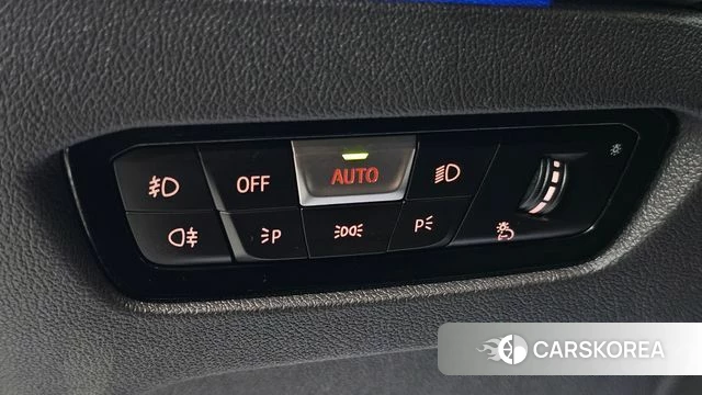 BMW 3 Series (G20) 2021 Белый из Кореи, фото 4