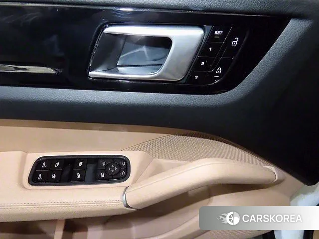 Porsche Cayenne (PO536) 2020 Белый из Кореи, фото 4