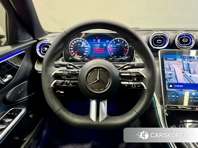 Mercedes-Benz Class C 2025 Белый из Китая, фото 4