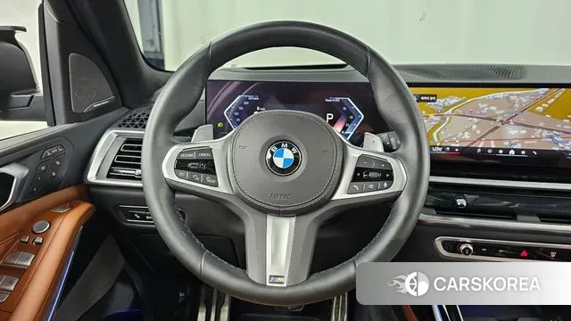 BMW X7 (G07) 2024 Черный из Кореи, фото 4