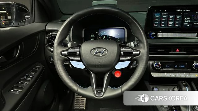 Hyundai The New Kona 2022 Светло-серебряный цвет из Кореи, фото 4