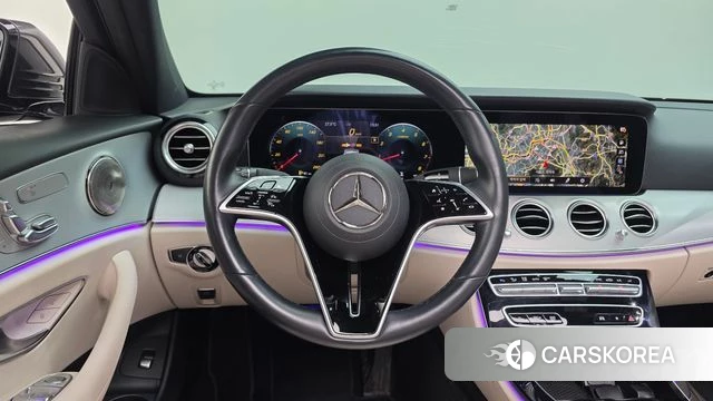 Mercedes-Benz E-Class W213 2021 Серый из Кореи, фото 4