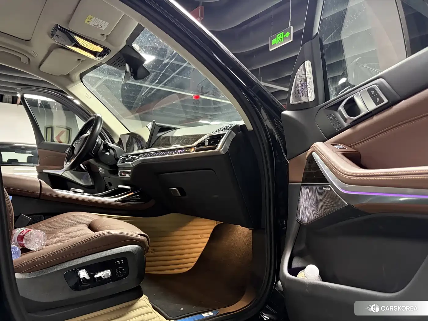BMW X7 2023 Черный из Китая, фото 4