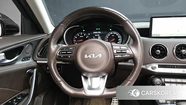 Kia Stinger Meister 2022 Белый из Кореи, фото 4
